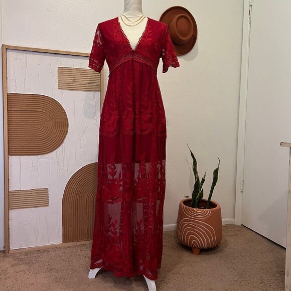 Red Lace Overlay Short Sleeve Deep V Neck Slit Maxi Dress Medium - Picture 1 of 13